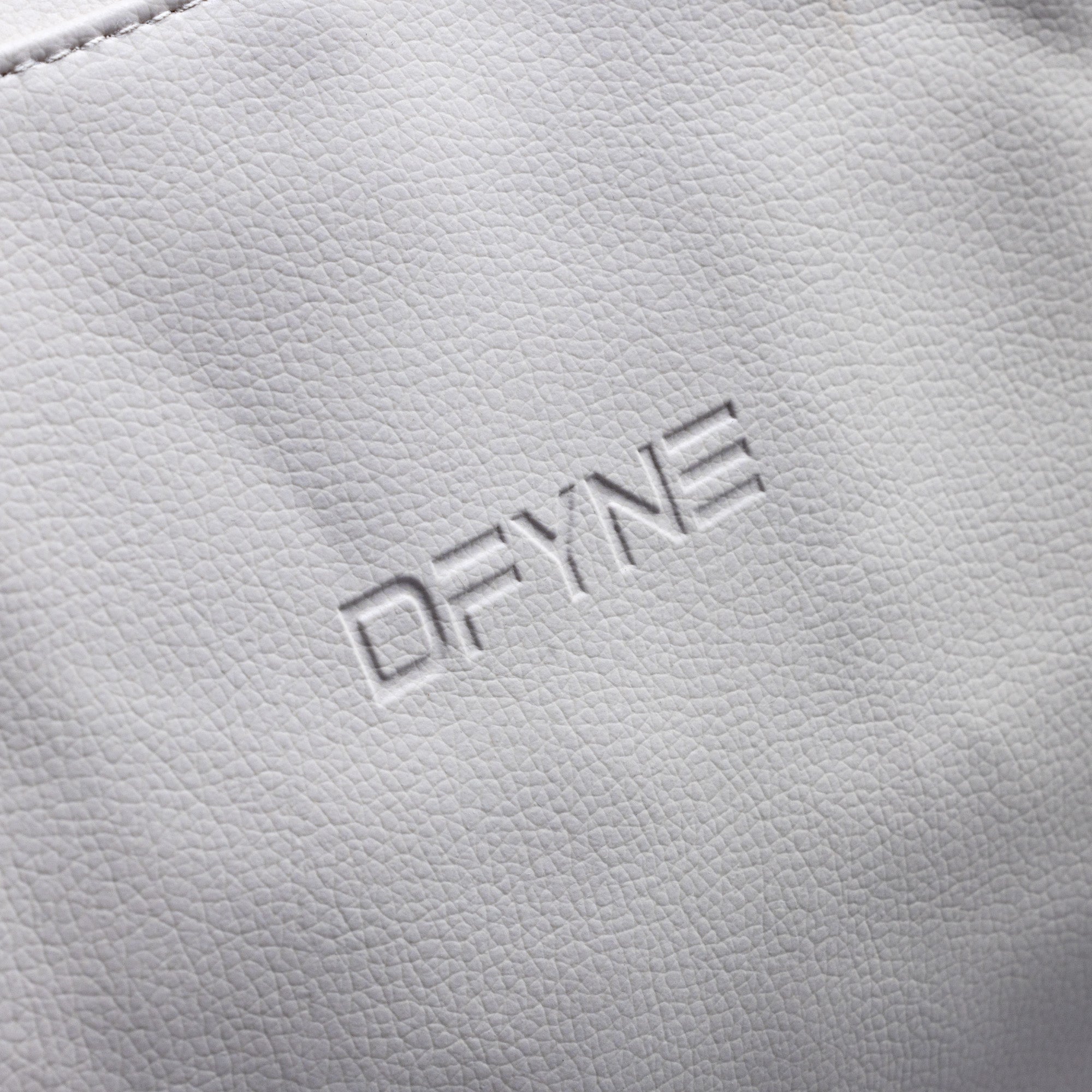 Bolsa De Viagem DFYNE Feminino Branco | CNDTLP691
