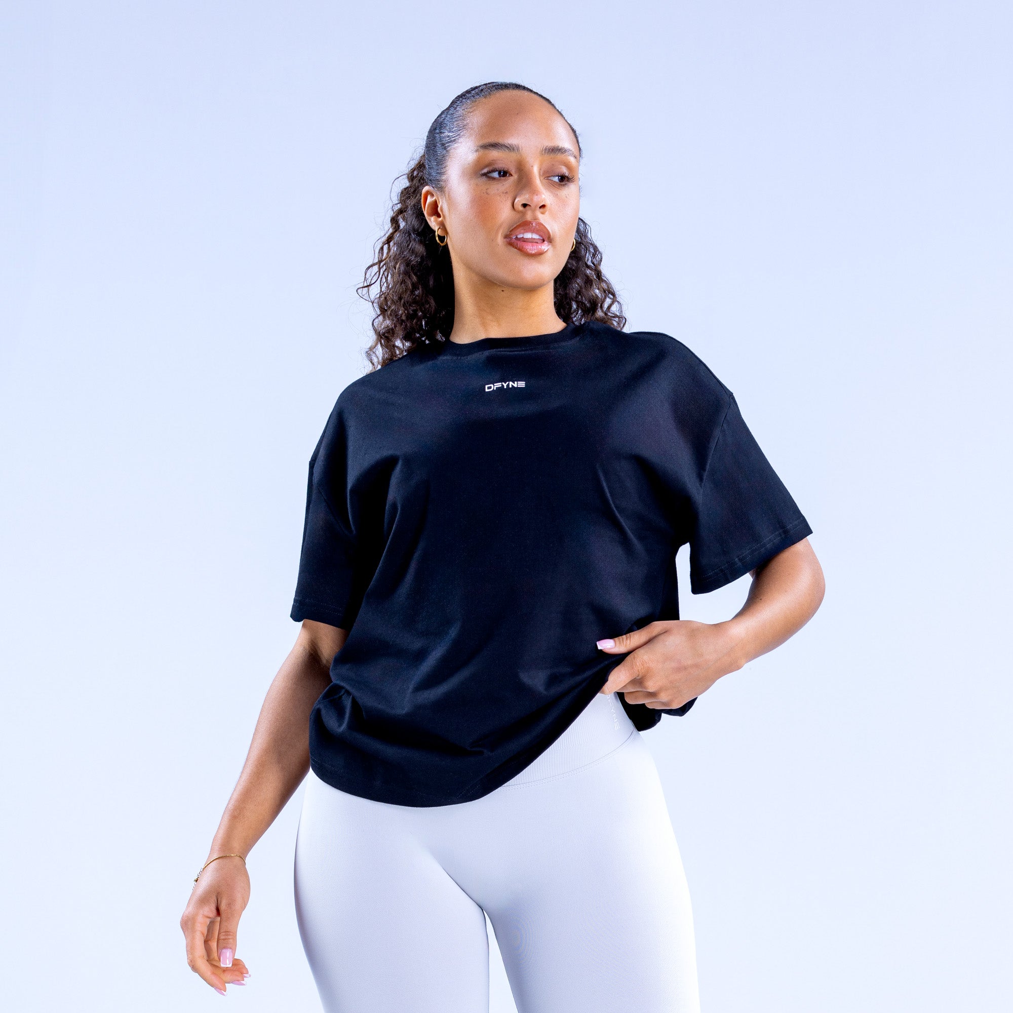 Camiseta DFYNE Revive Boxy Feminino Pretas | SVUKPJ418