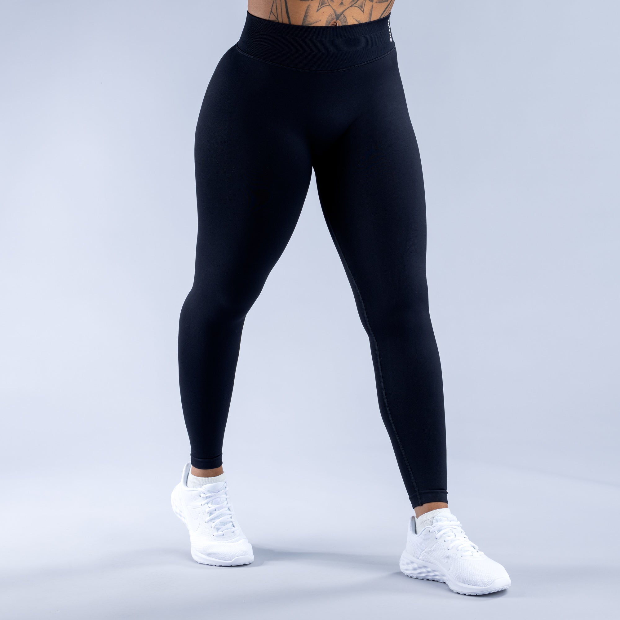 Leggings DFYNE Impact Feminino Pretas | ABECIQ820