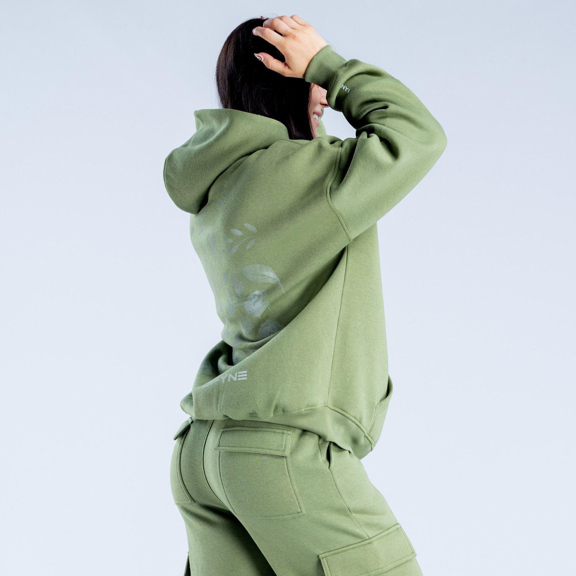 Moletom com Capuz DFYNE Lanyi Edit Oversized Feminino Verdes Escuro | IBMNDK308