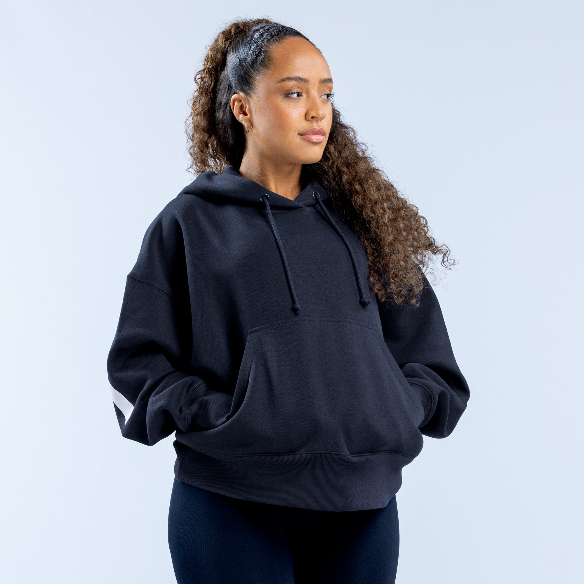 Moletom com Capuz DFYNE Signature Feminino Pretas | VNOUWK490