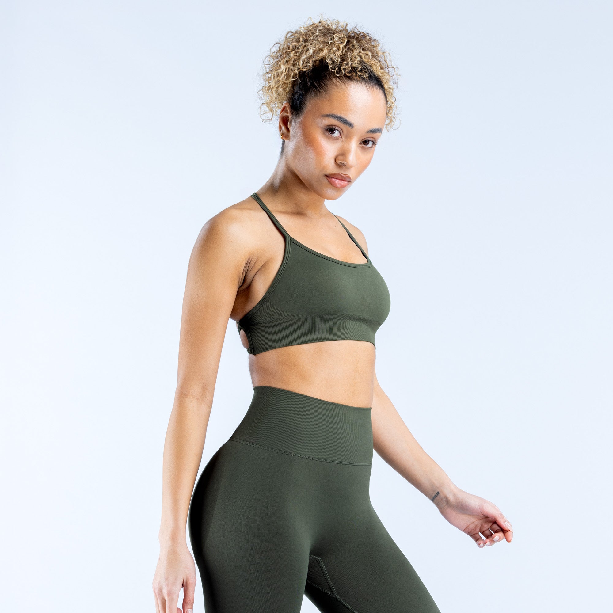 Sutiã Esportivo DFYNE Dynamic Backless Feminino Verde Oliva | JXLKIC095