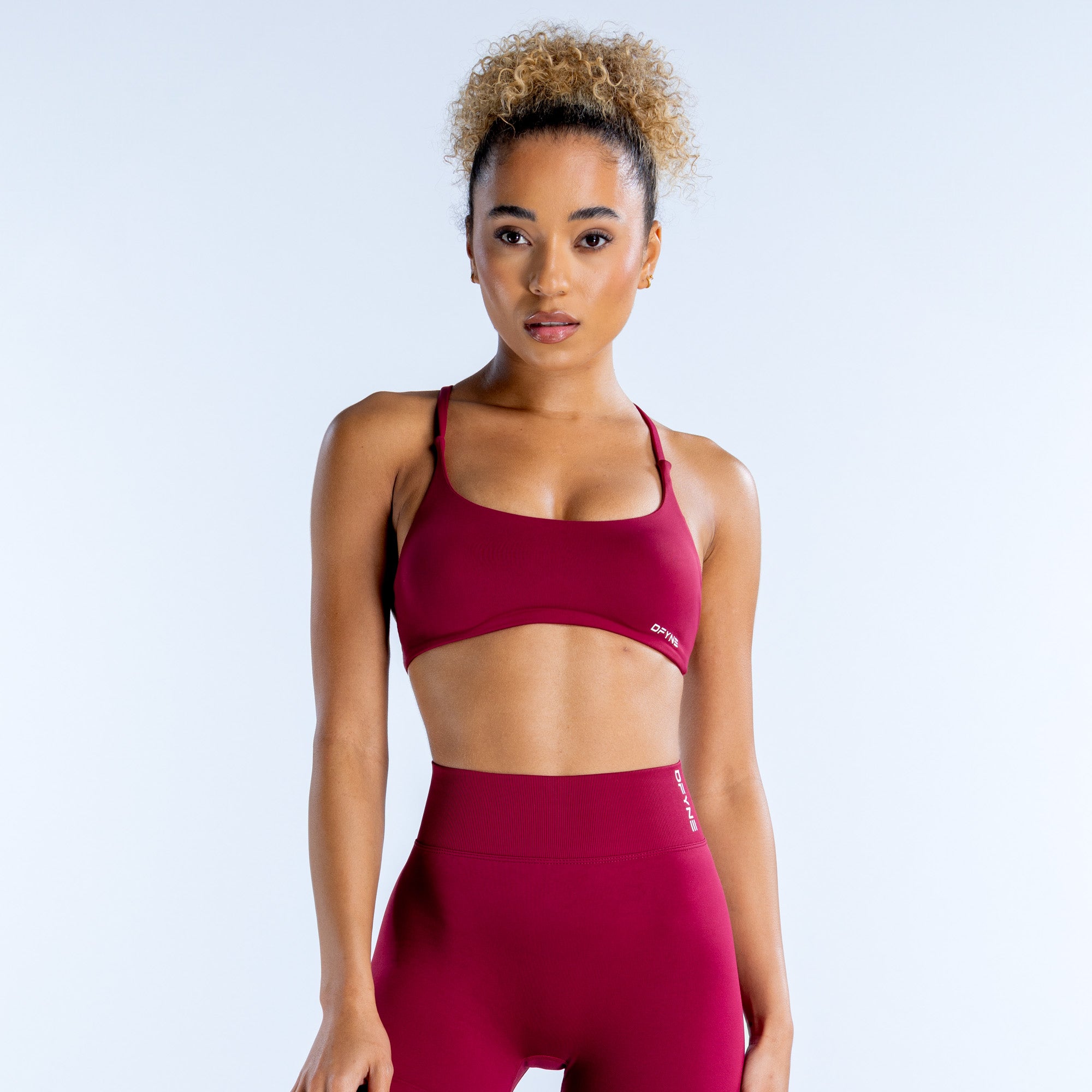 Sutiã Esportivo DFYNE Dynamic Twist Back Feminino Fucsia | ZLWGNC356