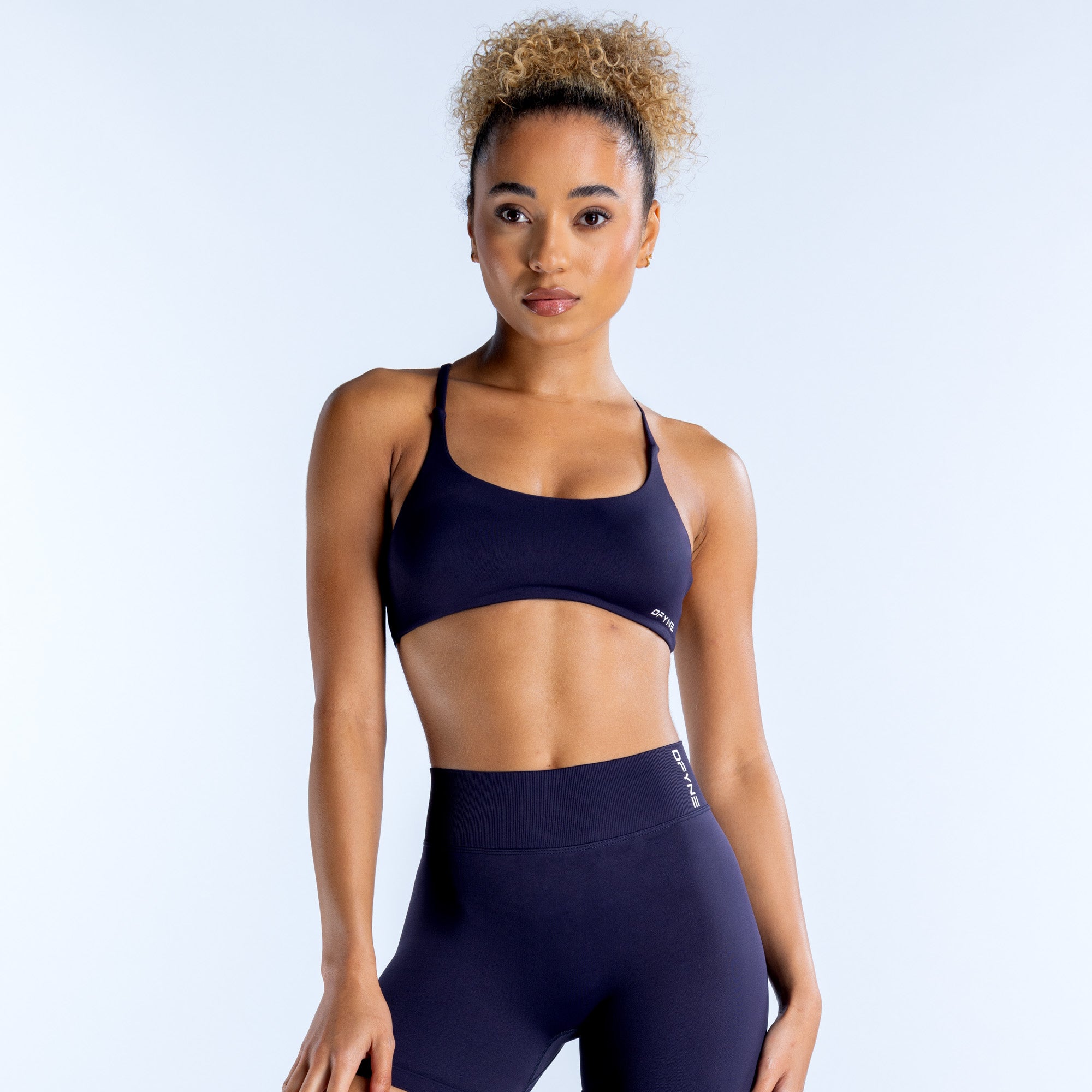 Sutiã Esportivo DFYNE Dynamic Twist Back Feminino Azul Marinho | EDAOFZ318