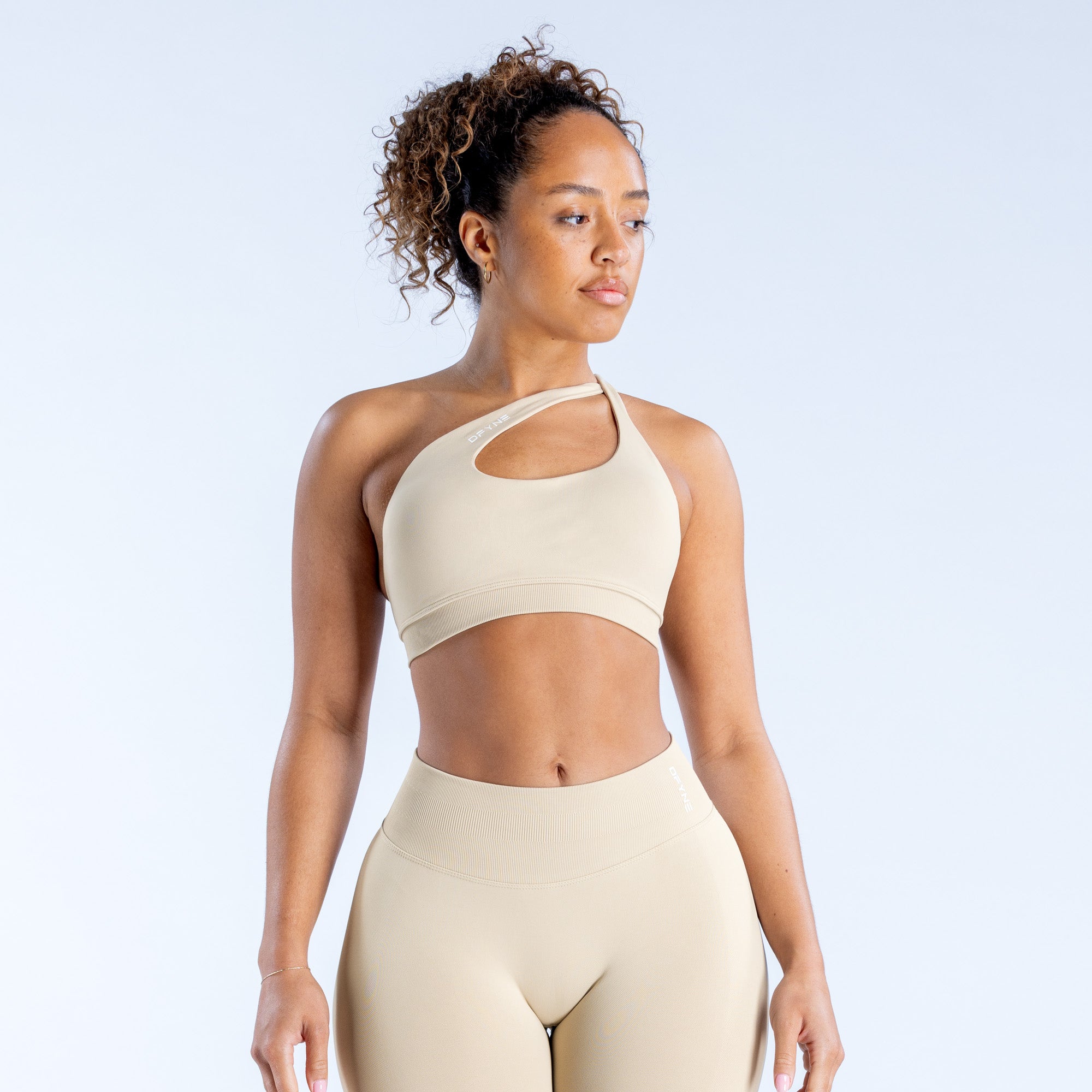 Sutiã Esportivo DFYNE Impact Asymmetric Feminino Bege | NAGWOJ549